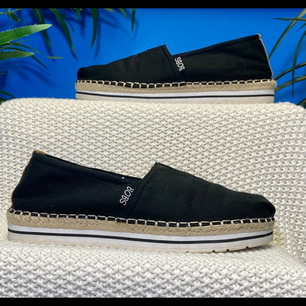 Bobs size 7 espadrille